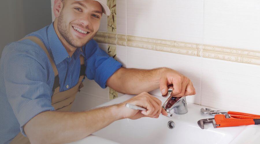 Professional emergency plumbing in Olmsted, IL